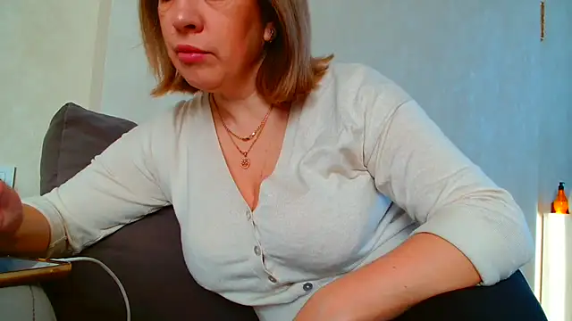 Brionia online show from 13, 1, 2026