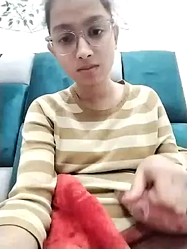 Aleena Rai online show from 12, 12, 2024