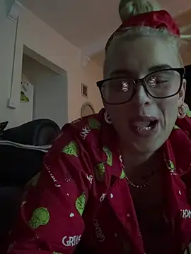 Snapshot of Barbie_26 chatting on 25, 12, 2024 Barbie 26 online show from 25, 12, 2024