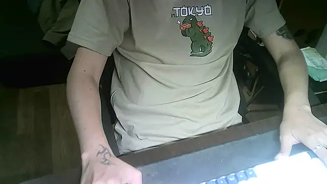 Snapshot of Ryan67533 chatting on 3, 10, 2025 Ryan67533 online show from 3, 10, 2025