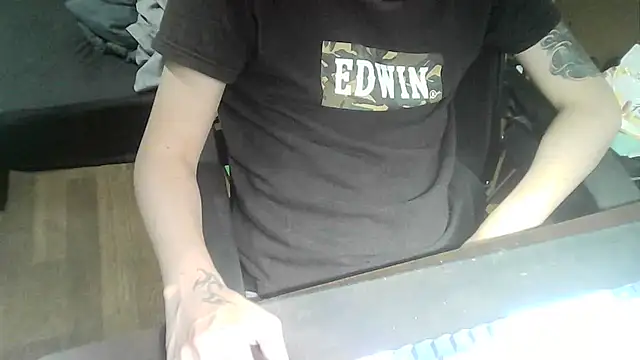 Snapshot of Ryan67533 chatting on 4, 10, 2025 Ryan67533 online show from 4, 10, 2025