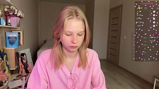 lisa barbie online show from 28, 11, 2025