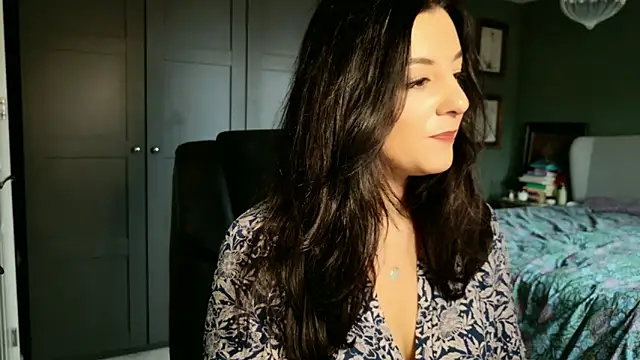 flatwhite0 online show from 13, 2, 2026