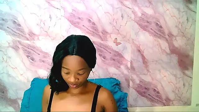 EbonyCreamy69 online show from 21, 2, 2026