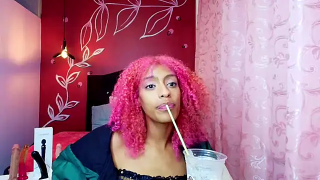 Zia Green online show from 21, 3, 2025