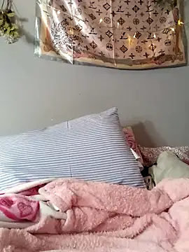 ebonycatlisaaaalime online show from 10, 3, 2025