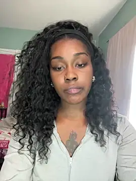 ebonycatlisaaaalime online show from 21, 4, 2026