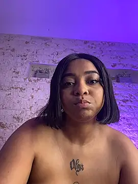 Snapshot of pamela_west chatting on 13, 12, 2025 pamela west online show from 13, 12, 2025