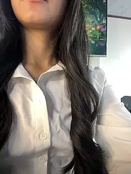 Snapshot of Amy_Kiitty_ chatting on 5, 5, 2026 Amy Kiitty online show from 5, 5, 2026