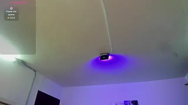 Amy Kiitty  online show from 27, 11, 2025