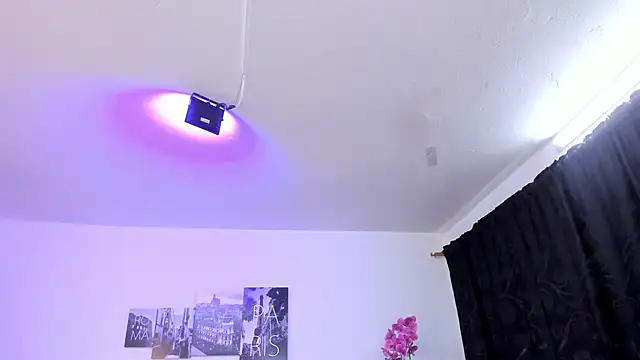 Amy Kiitty  online show from 30, 10, 2025