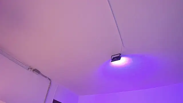 Amy Kiitty  online show from 29, 11, 2025