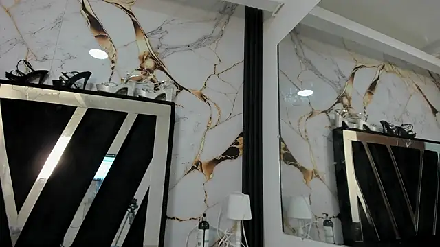 KarinaSimonz online show from 20, 2, 2026