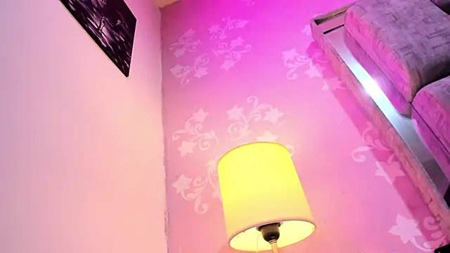 KarinaSimonz online show from 6, 4, 2026