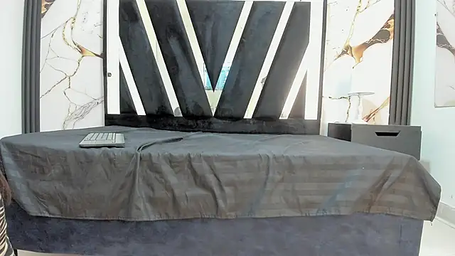 KarinaSimonz online show from 4, 10, 2025