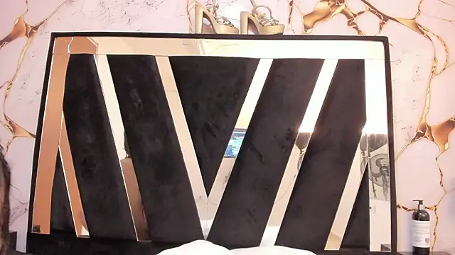 KarinaSimonz online show from 13, 2, 2026