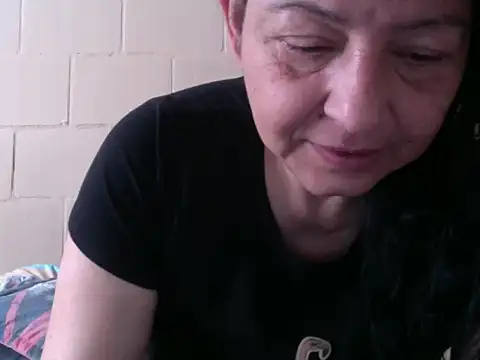 straichathot 08 online show from 12, 11, 2025