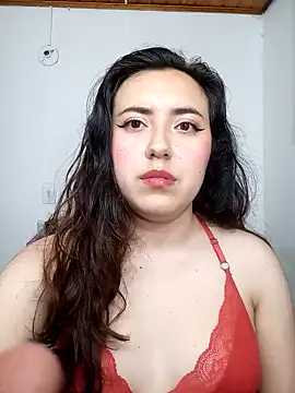 Snapshot of Emi_chik chatting on 7, 12, 2024 Emi chik online show from 7, 12, 2024