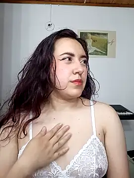 Snapshot of Emi_chik chatting on 26, 1, 2025 Emi chik online show from 26, 1, 2025