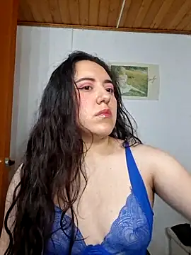 Emi chik online show from 6, 3, 2026