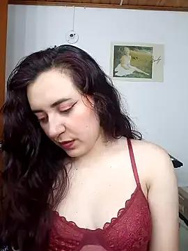 Snapshot of Emi_chik chatting on 9, 2, 2025 Emi chik online show from 9, 2, 2025