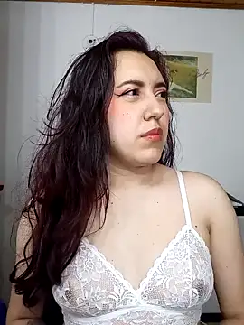Snapshot of Emi_chik chatting on 19, 1, 2025 Emi chik online show from 19, 1, 2025