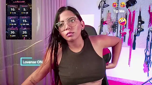 Snapshot of Megaan_Greey chatting on 18, 9, 2025 Megaan Greey online show from 18, 9, 2025