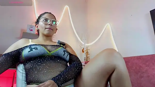 Megaan Greey online show from 20, 6, 2026