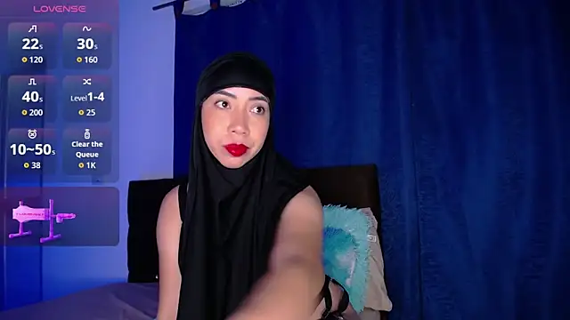 Sweet hot mia online show from 22, 12, 2025