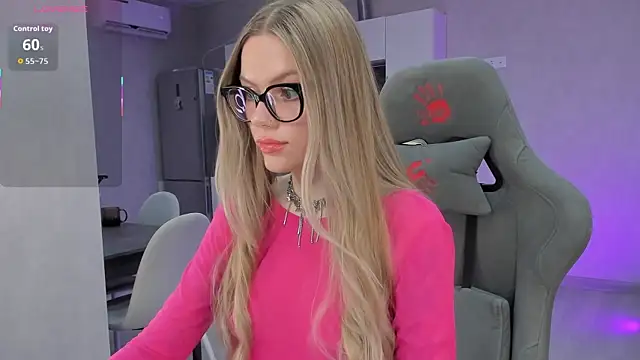 Marta May  online show from 1, 4, 2026