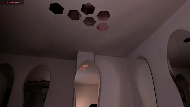 KatieNolan 1 online show from 24, 3, 2026