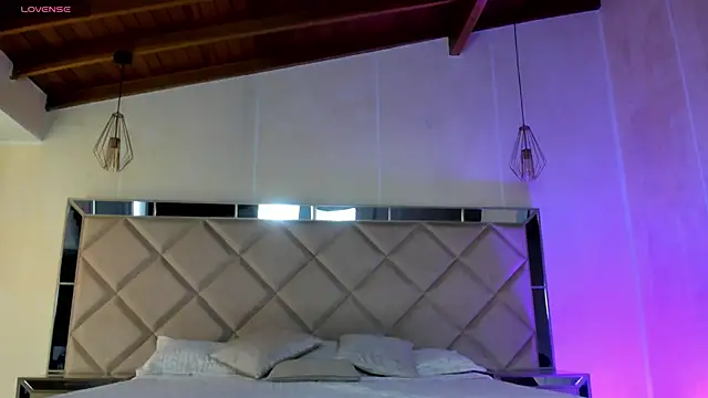 KatieNolan 1 online show from 28, 10, 2025