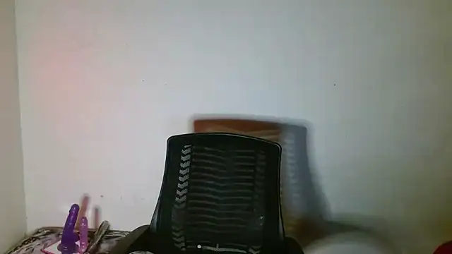 Snapshot of Dakota_SweetX chatting on 4, 3, 2025 Dakota SweetX online show from 4, 3, 2025