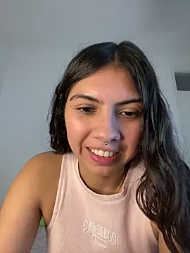 Argentiiniita online show from 4, 12, 2024