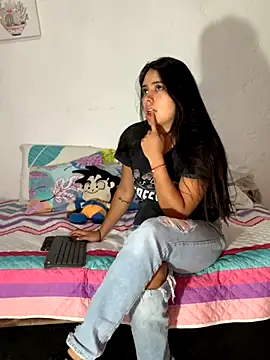 GabyButtler1 online show from 18, 9, 2025