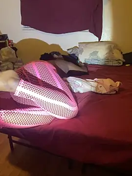 Snapshot of gamingcouple420 chatting on 20, 9, 2025 gamingcouple420 online show from 20, 9, 2025