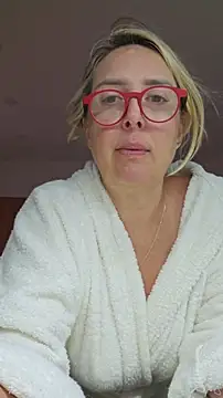 Snapshot of MariaRichi_ chatting on 11, 6, 2026 MariaRichi online show from 11, 6, 2026