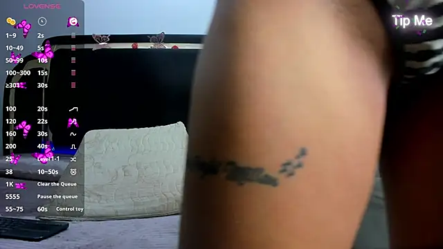 Snapshot of ShainaBonne chatting on 21, 2, 2025 ShainaBonne online show from 21, 2, 2025