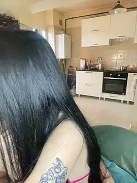 Gya Rue online show from 27, 2, 2025