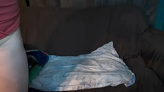 SummerLovingXoXo online show from 6, 3, 2026