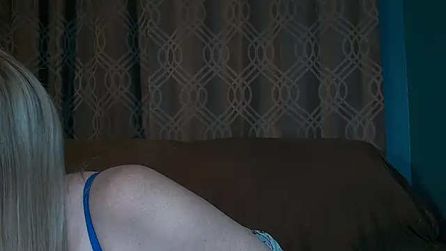SummerLovingXoXo online show from 28, 5, 2026