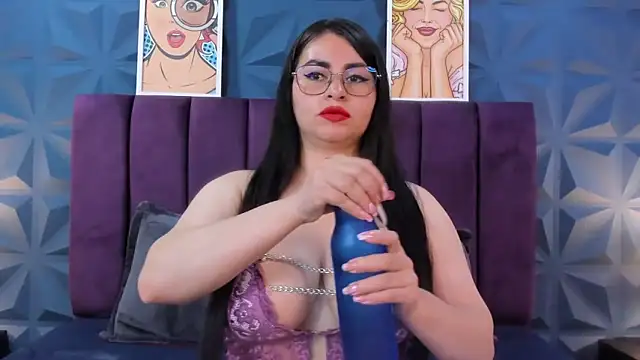 NicoleJonss online show from 11, 3, 2026