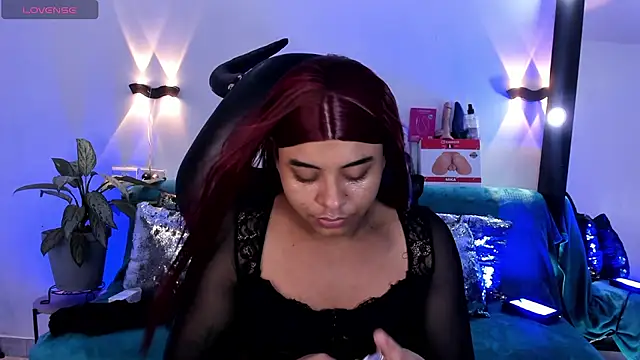 Emili Roux online show from 25, 5, 2026