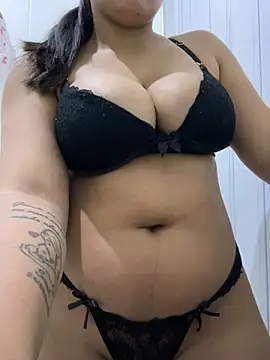 crystalmmour online show from 7, 12, 2024