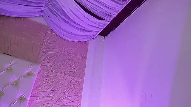 sadashi moon  online show from 12, 3, 2025