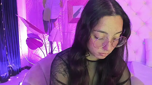 sadashi moon  online show from 5, 3, 2025