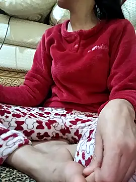 Snapshot of yasima-39 chatting on 25, 2, 2025 yasima-39 online show from 25, 2, 2025