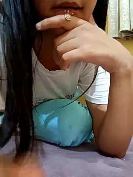 Snapshot of yasima-39 chatting on 7, 10, 2025 yasima-39 online show from 7, 10, 2025