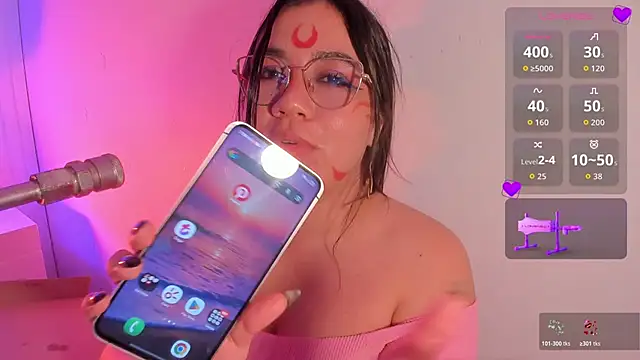 emma smile online show from 23, 3, 2026