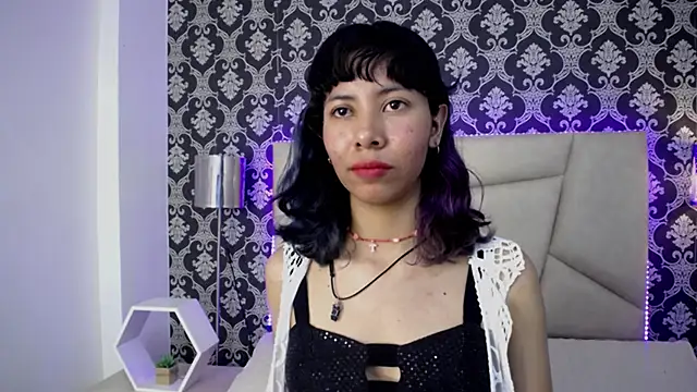 Akane Uwu online show from 28, 2, 2025
